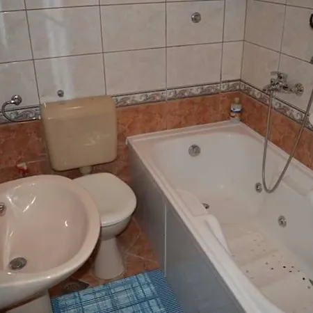 Nevena Apartman *