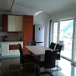 Nevena Apartment Omis